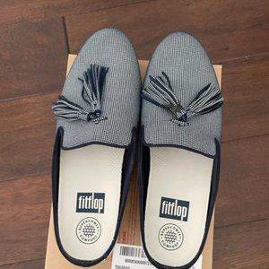 Fitflop Houndstooth Superskate slip-ons.  Size 7 M